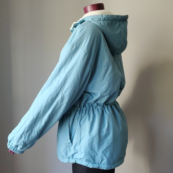 Baby Blue Puffer Jacket (fleece Filling) - Picture 4 of 7